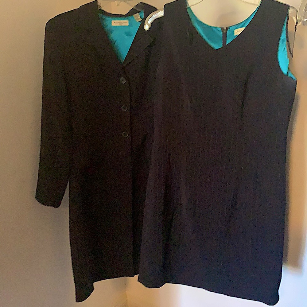 Suit dress and matching jacket